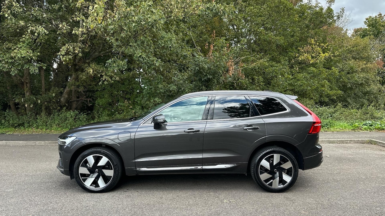 Used Volvo XC60 2024 for sale - 76337601: Photo 6