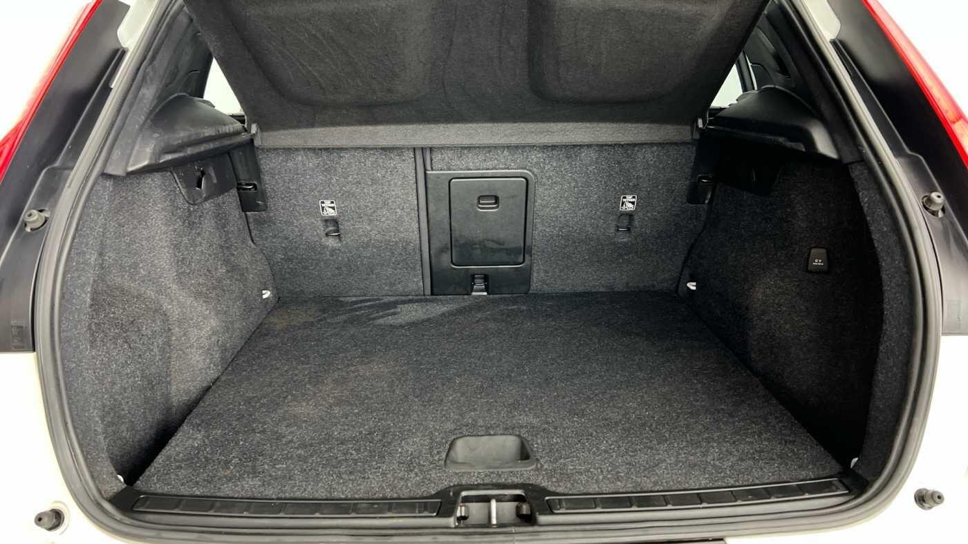 Used Volvo XC40 2021 for sale - 77081809: Photo 5