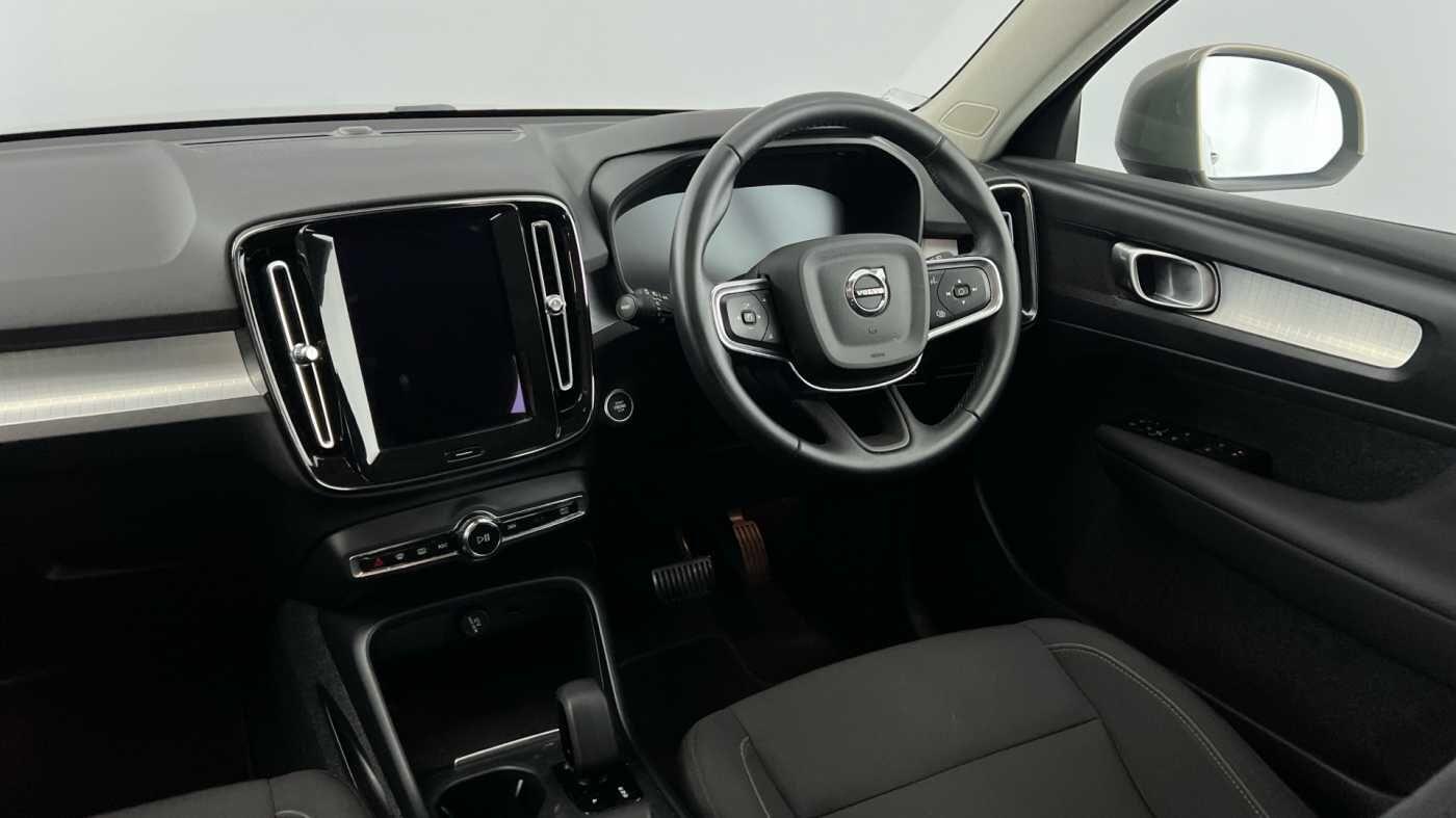 Used Volvo XC40 2022 for sale - 77672991: Photo 8