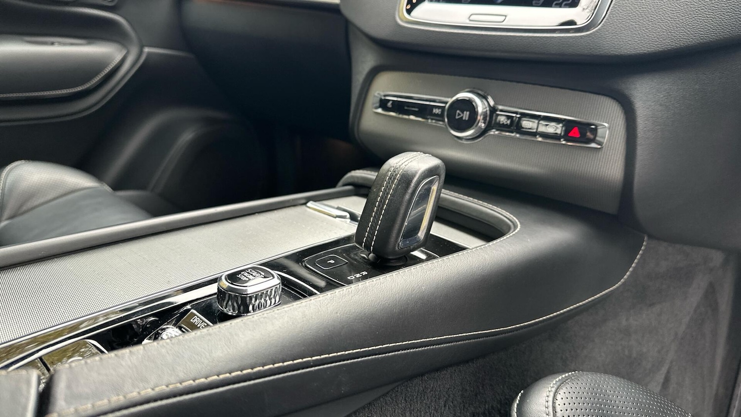 Used Volvo XC90 2020 for sale - 76337869: Photo 13