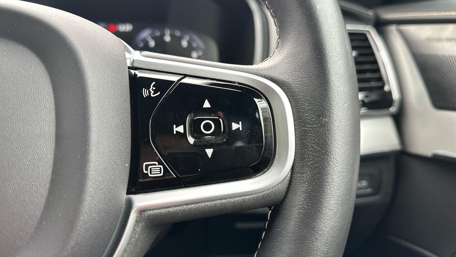 Used Volvo XC90 2020 for sale - 76337869: Photo 21