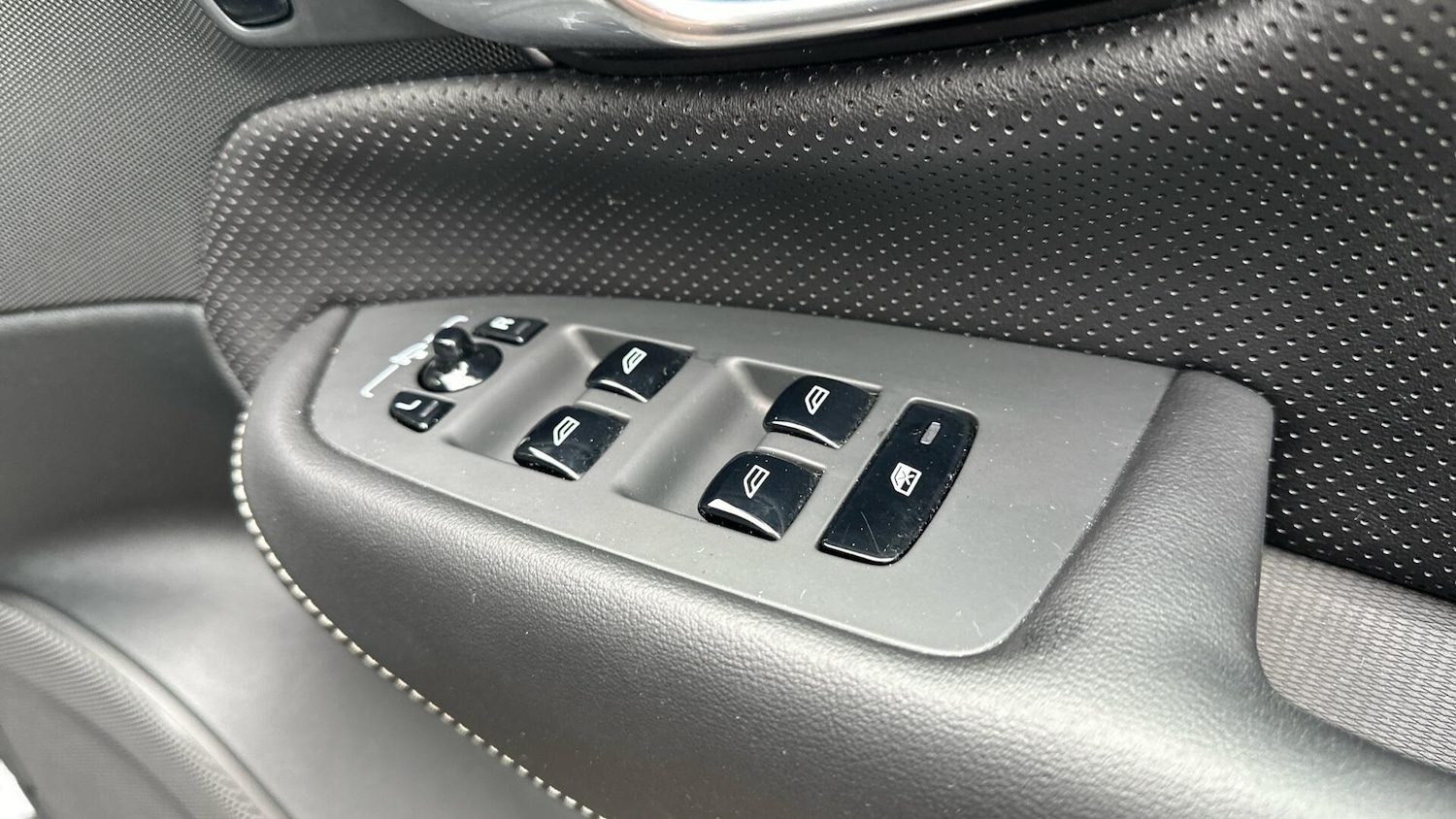 Used Volvo XC90 2020 for sale - 76337869: Photo 23