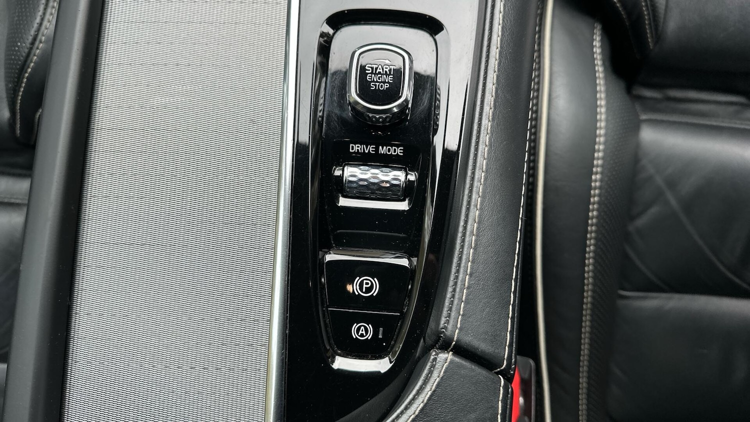 Used Volvo XC90 2020 for sale - 76337869: Photo 24