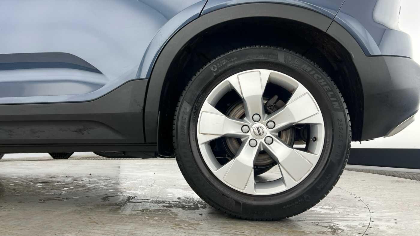 Used Volvo XC40 2021 for sale - 77672914: Photo 4