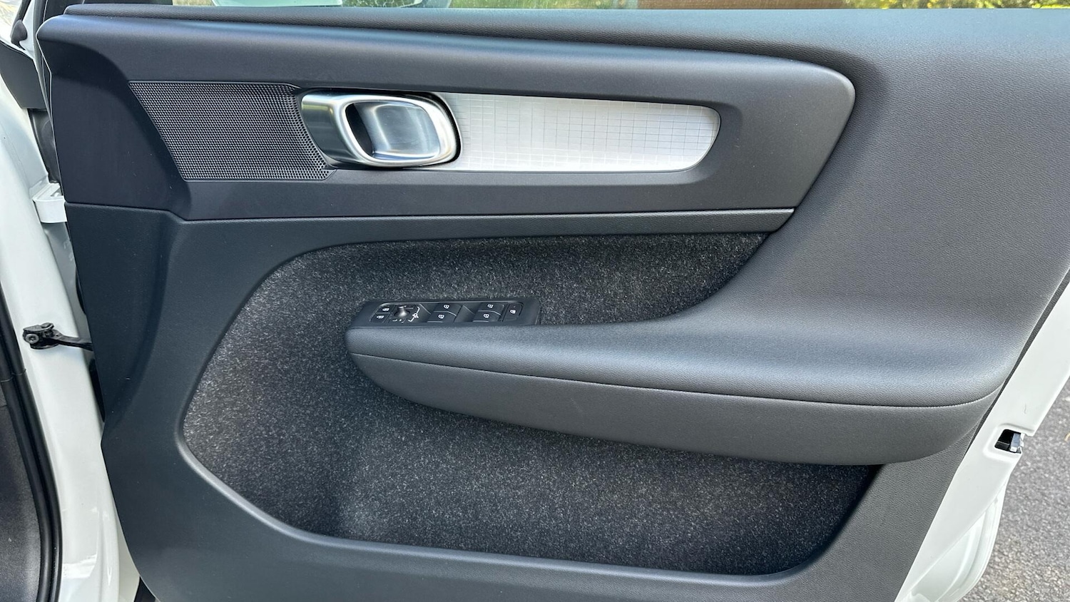 Used Volvo XC40 2019 for sale - 76527932: Photo 29