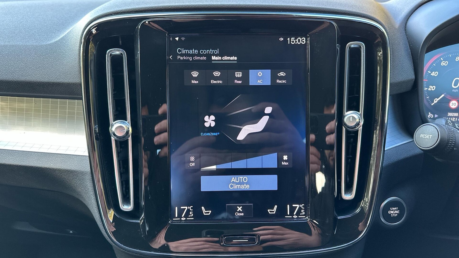 Used Volvo XC40 2019 for sale - 76527932: Photo 40