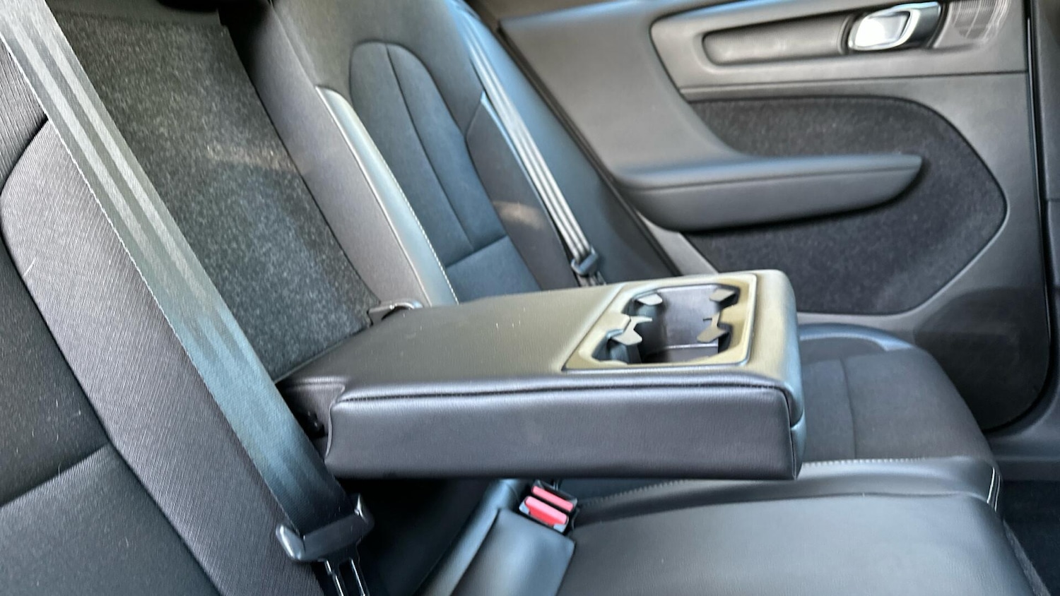 Used Volvo XC40 2019 for sale - 76527932: Photo 44