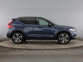 Used Volvo XC40 2021 for sale - 76433031: Photo