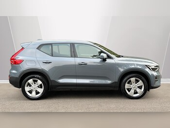 Used Volvo XC40 2022 for sale - 77242455: Photo