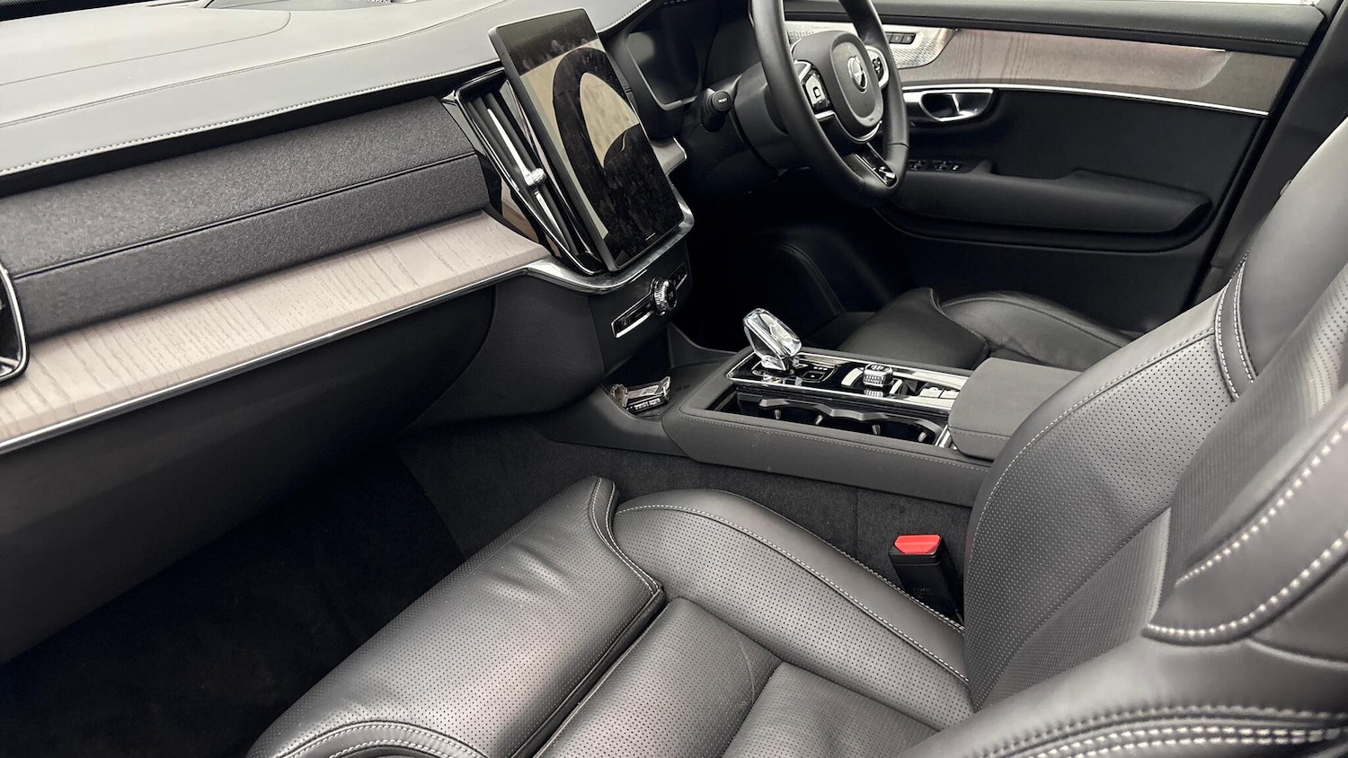 Used Volvo XC90 2025 for sale - 77722511: Photo 6