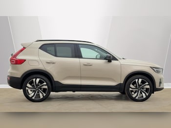 Used Volvo XC40 2025 for sale - 78759918: Photo