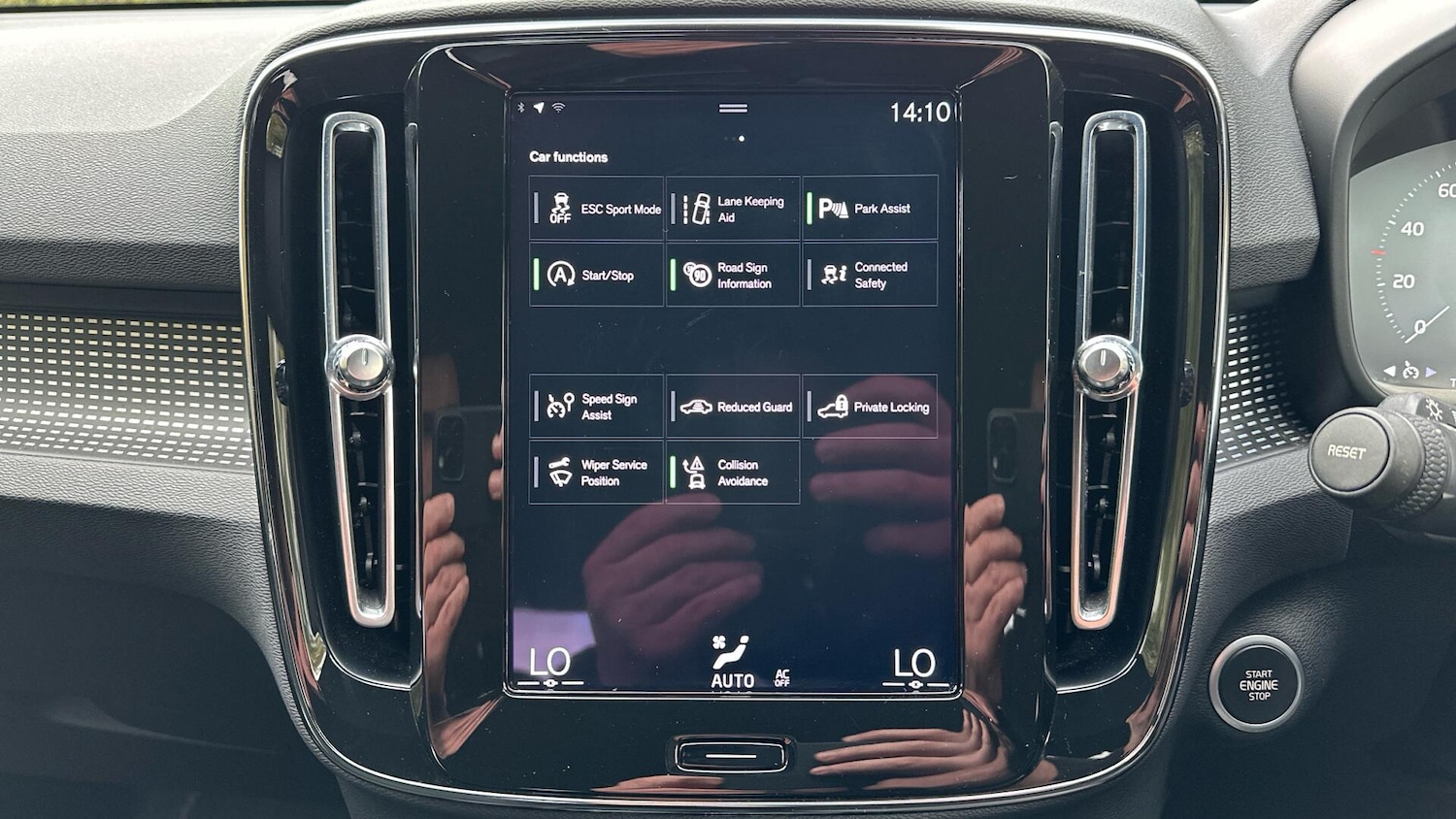 Used Volvo XC40 2021 for sale - 76337103: Photo 13