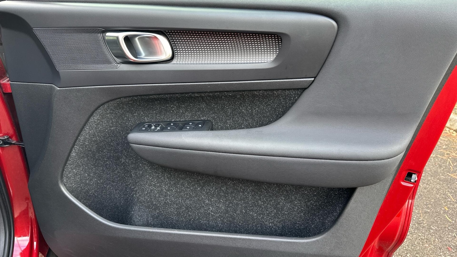 Used Volvo XC40 2021 for sale - 76337103: Photo 29