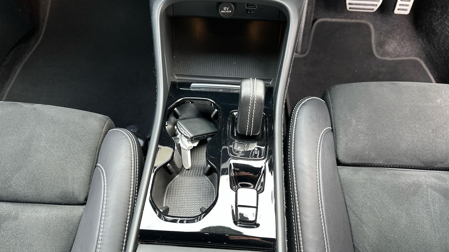 Used Volvo XC40 2021 for sale - 76337103: Photo 42