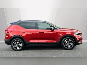 Used Volvo XC40 2021 for sale - 76337103: Photo