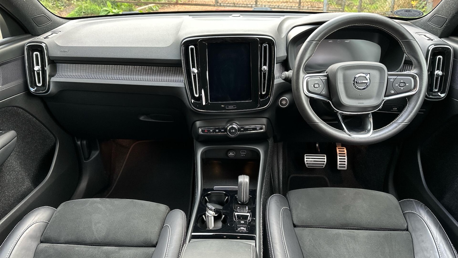 Used Volvo XC40 2021 for sale - 76337103: Photo 6