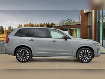 Used Volvo XC90 2025 for sale - 76584851: Photo