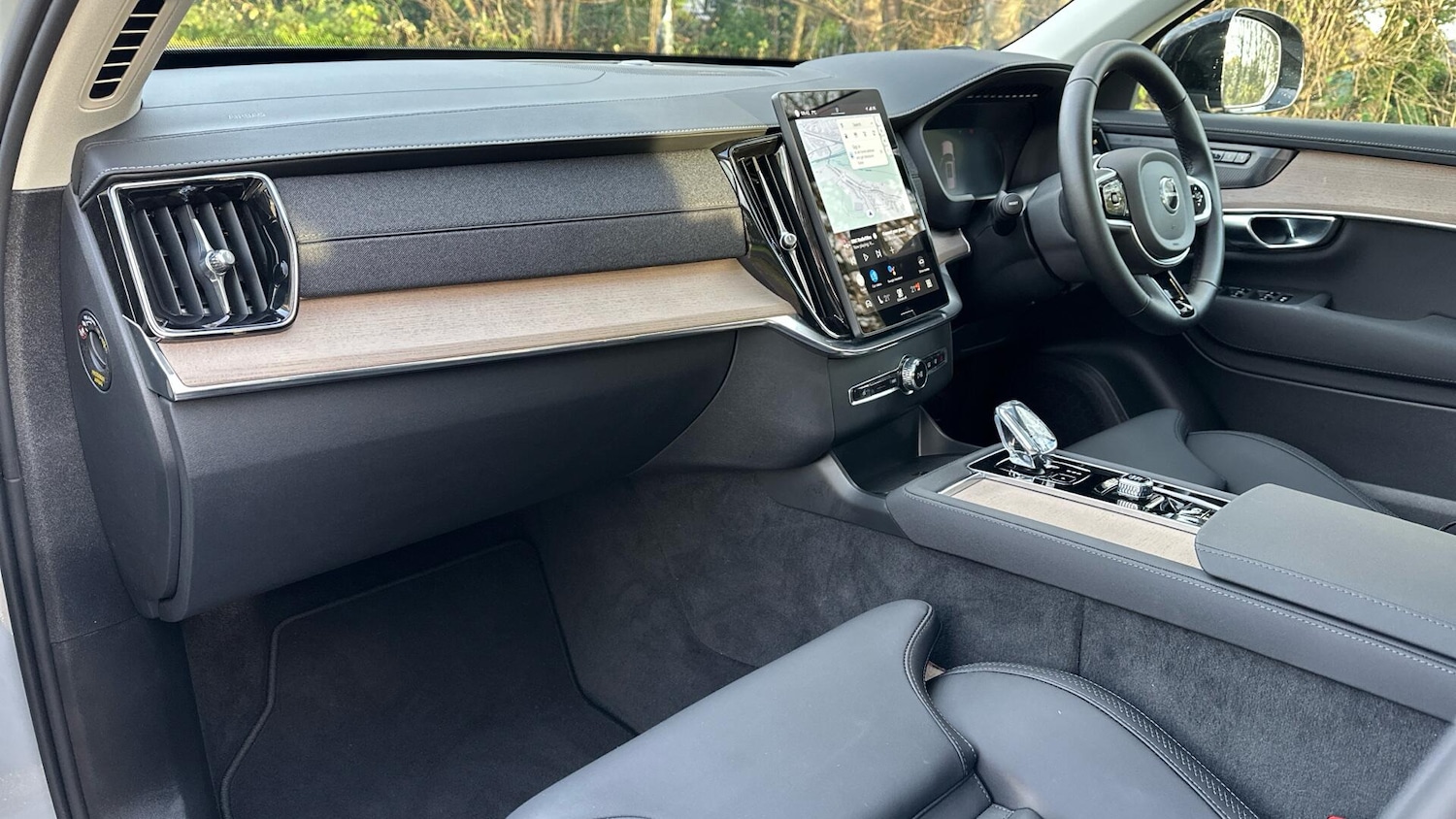 Used Volvo XC90 2025 for sale - 77057348: Photo 43