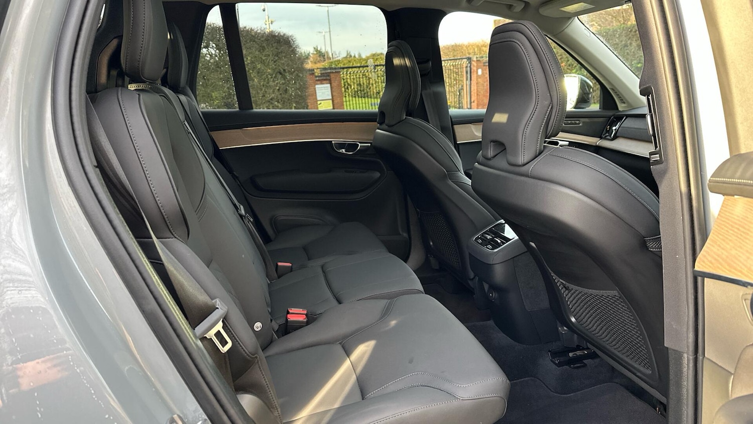 Used Volvo XC90 2025 for sale - 77057348: Photo 6