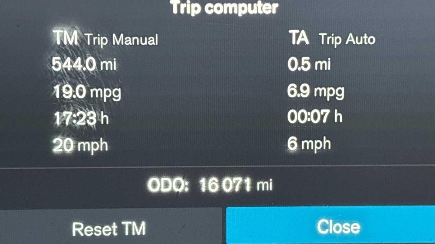 Used Volvo V60 2025 for sale - 78035164: Photo 12