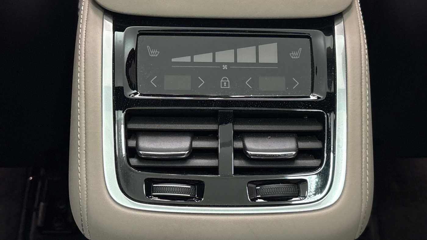 Used Volvo XC90 2025 for sale - 77672963: Photo 17