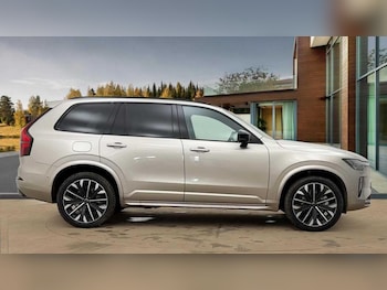 Used Volvo XC90 2025 for sale - 77672963: Photo
