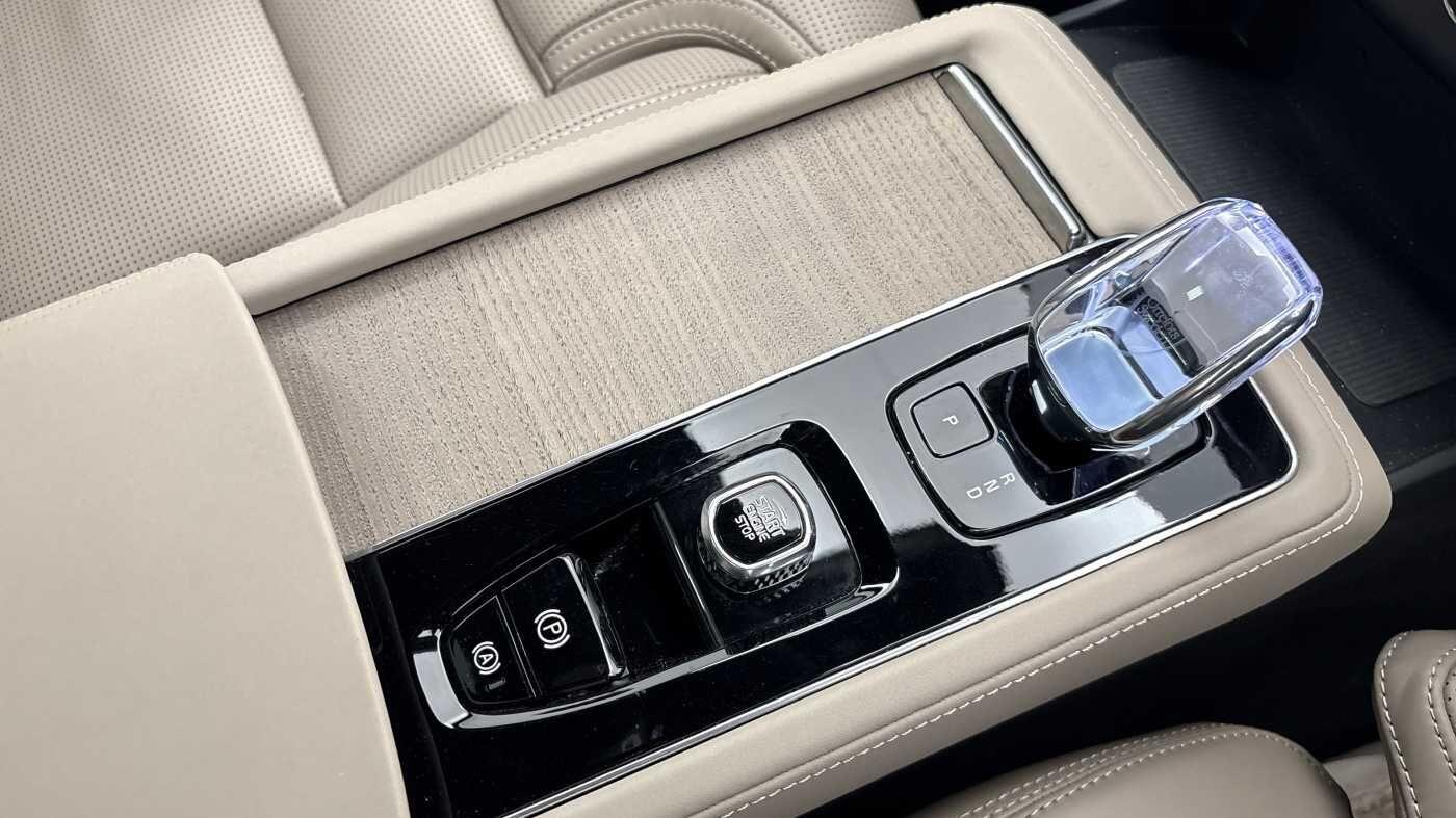 Used Volvo XC90 2025 for sale - 77672963: Photo 32