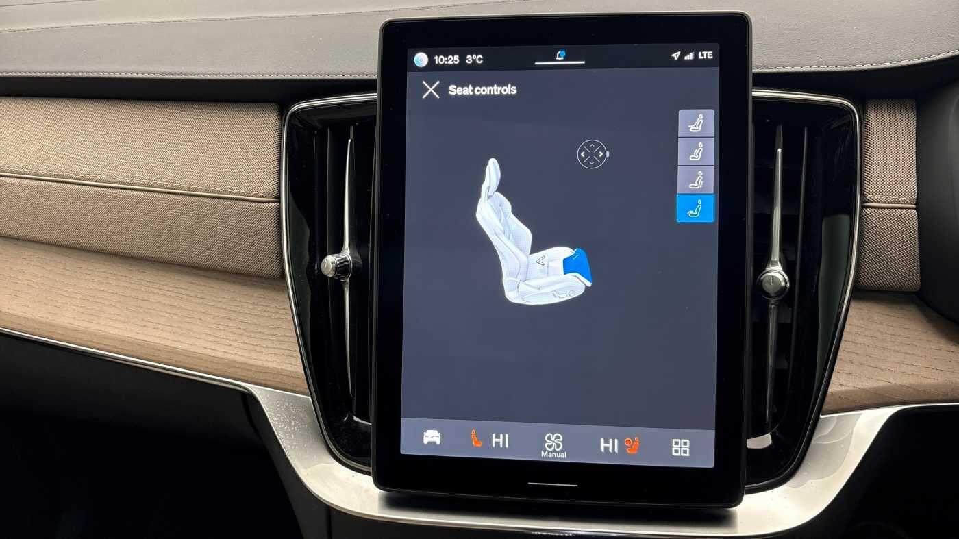 Used Volvo XC90 2025 for sale - 77672963: Photo 42