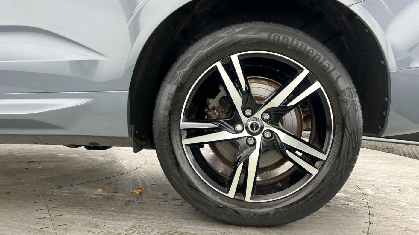 Used Volvo XC60 2022 for sale - 77143601: Photo 4