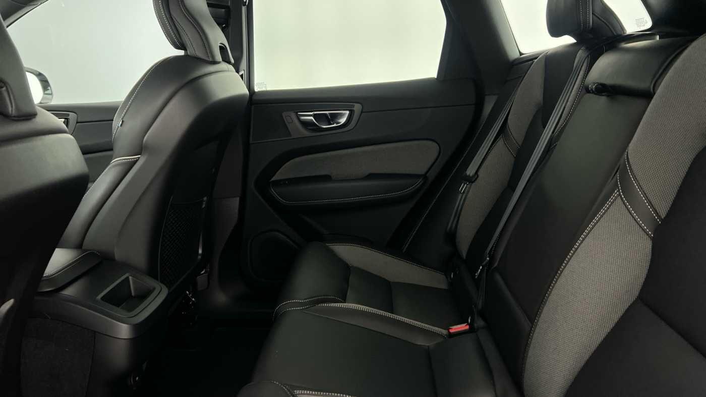 Used Volvo XC60 2022 for sale - 77143601: Photo 7