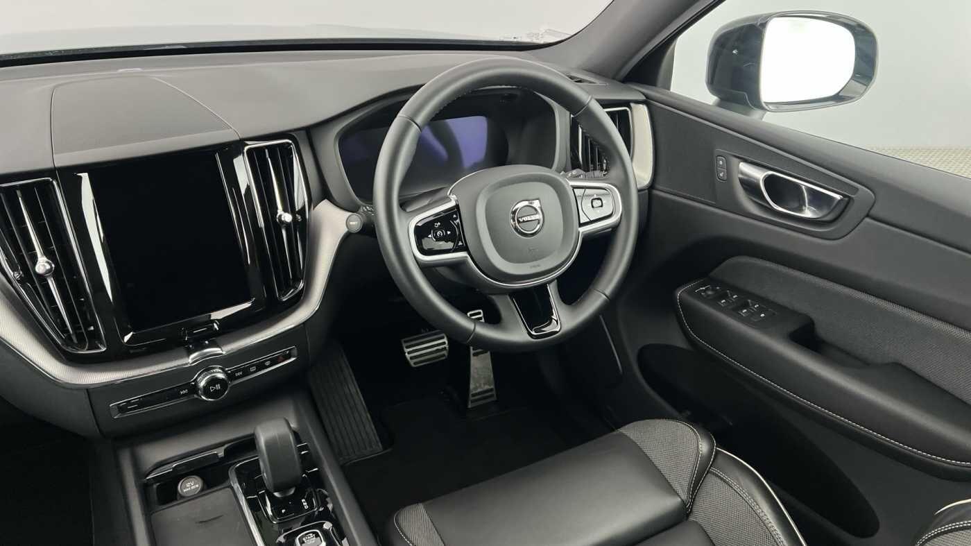 Used Volvo XC60 2022 for sale - 77143601: Photo 8