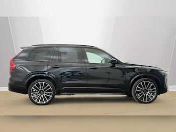 Used Volvo XC90 2025 for sale - 78416371: Photo