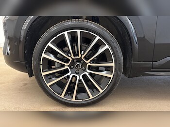 Used Volvo XC90 2025 for sale - 78416371: Photo