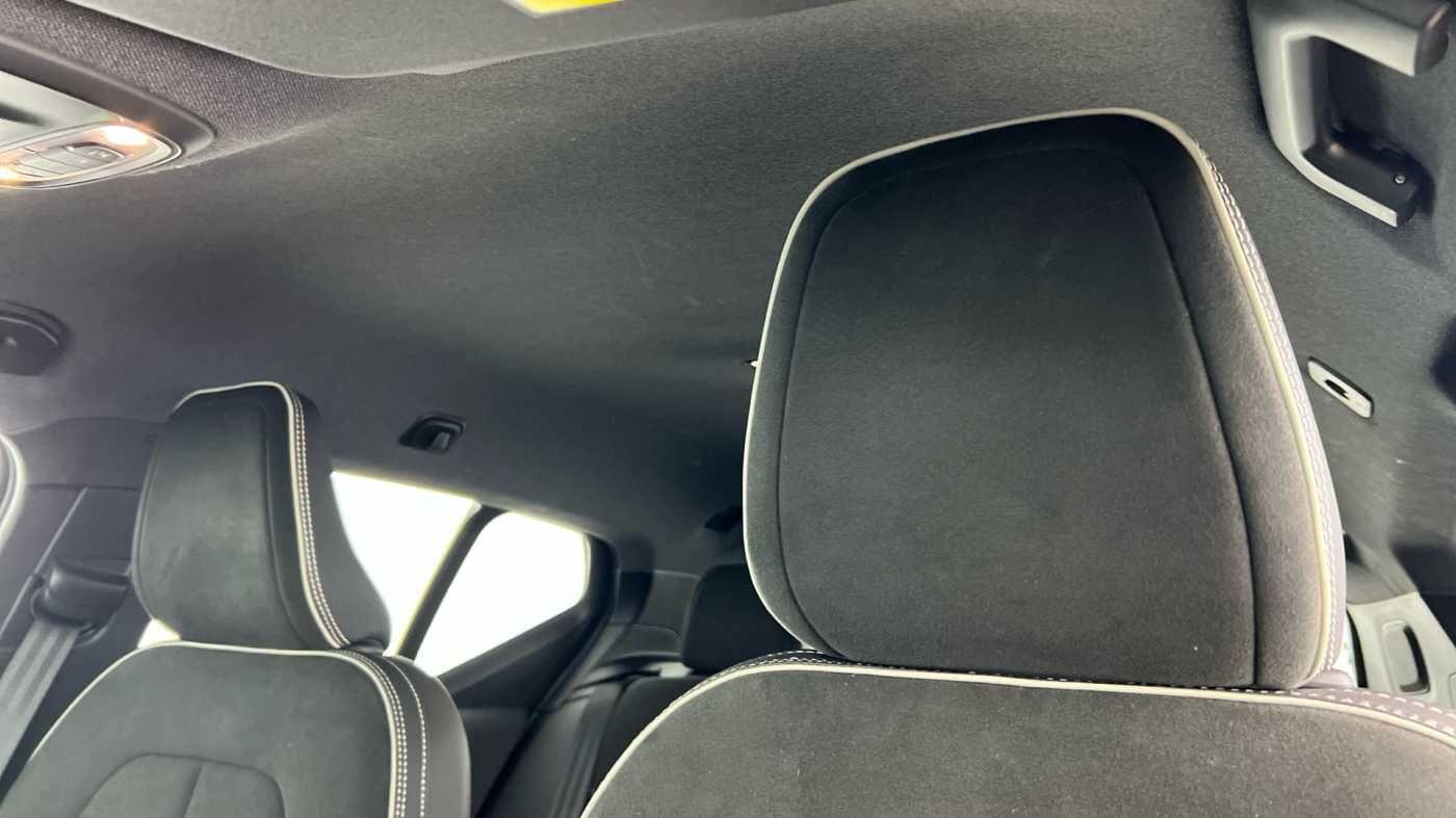 Used Volvo XC40 2020 for sale - 77672902: Photo 11