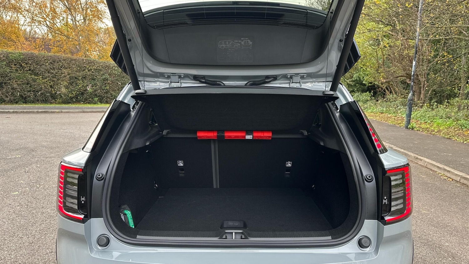 Used Volvo EX30 2025 for sale - 76337122: Photo 13