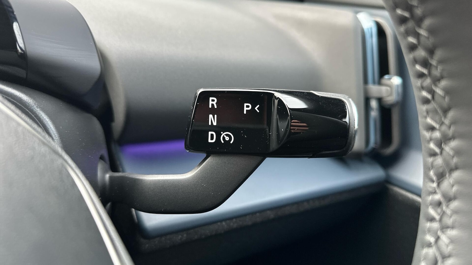 Used Volvo EX30 2025 for sale - 76337122: Photo 23