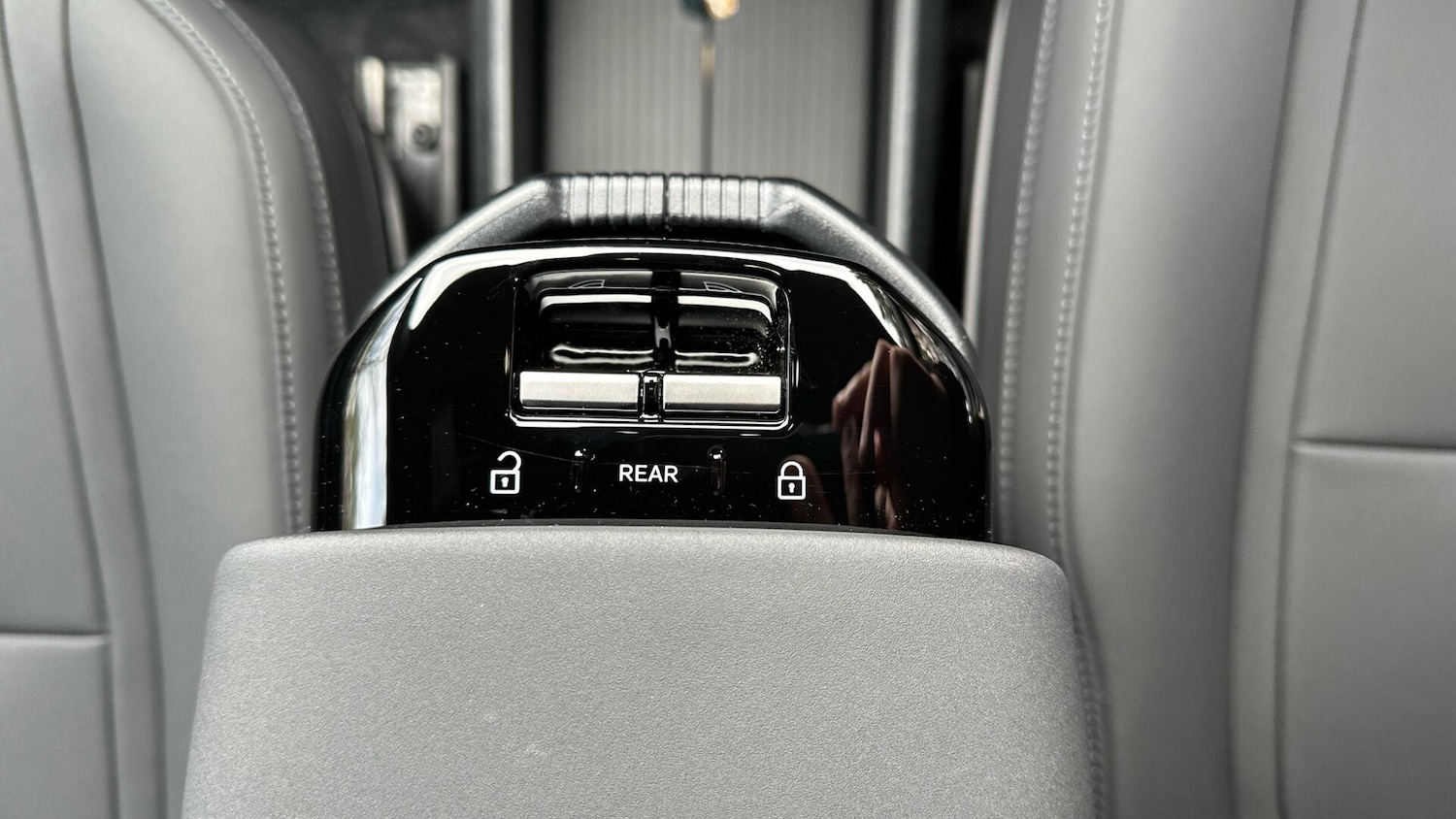 Used Volvo EX30 2025 for sale - 76337122: Photo 24