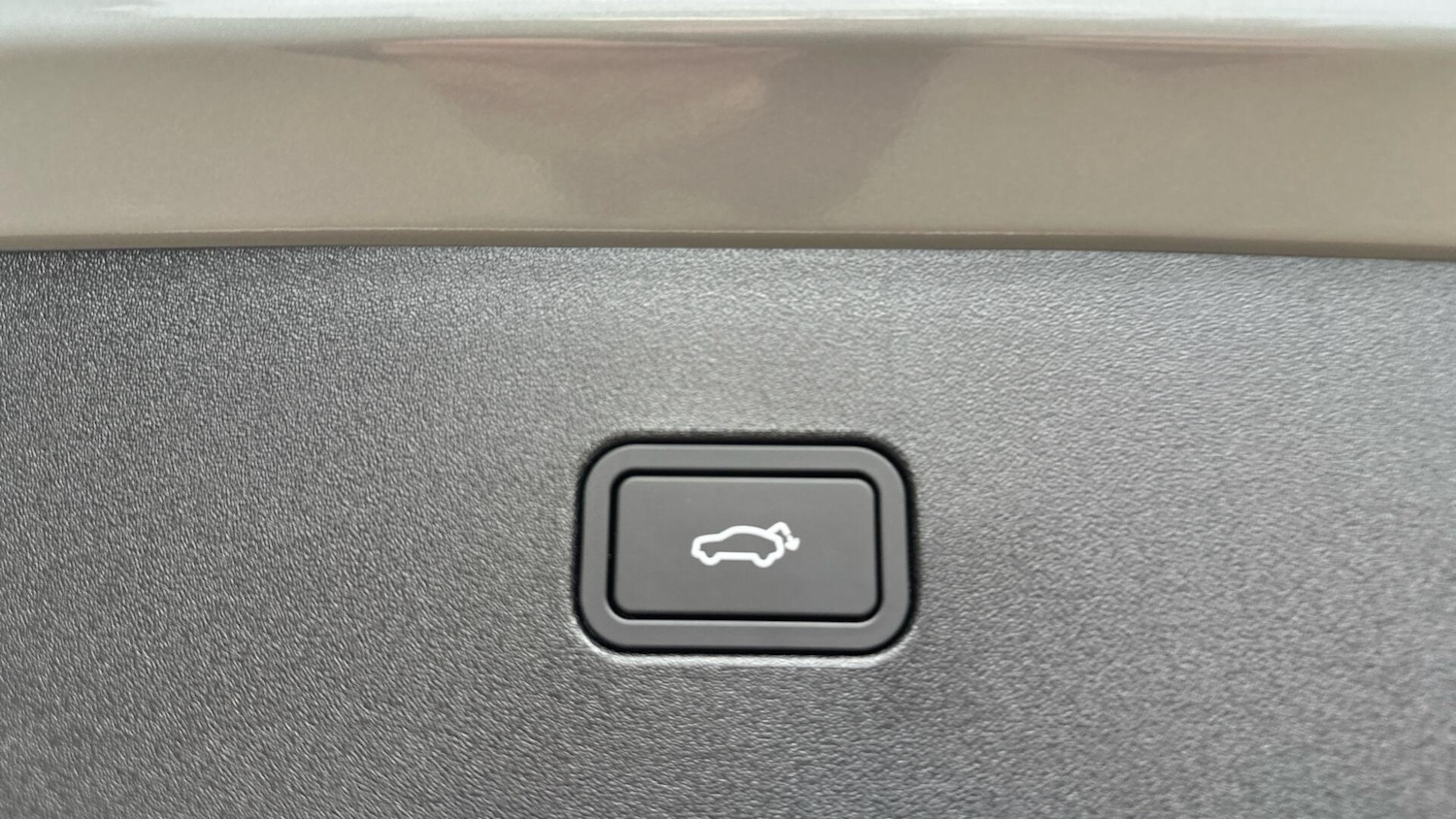 Used Volvo EX30 2025 for sale - 76337122: Photo 32