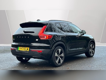 Used Volvo XC40 2021 for sale - 76912725: Photo