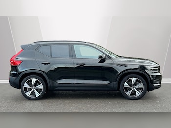 Used Volvo XC40 2021 for sale - 76912725: Photo
