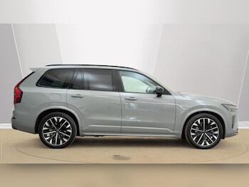 Used Volvo XC90 2025 for sale - 78430073: Photo
