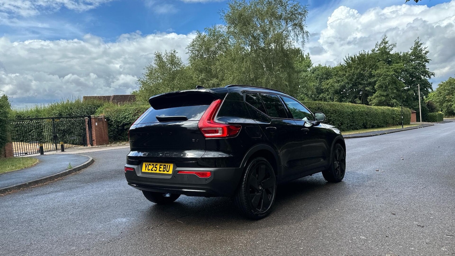 Used Volvo XC40 2025 for sale - 77040849: Photo 11