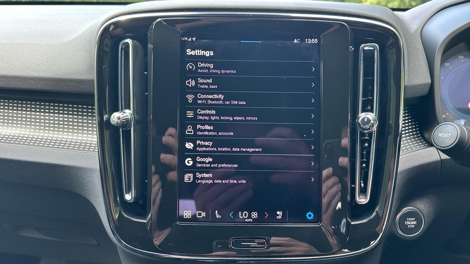 Used Volvo XC40 2025 for sale - 77040849: Photo 33