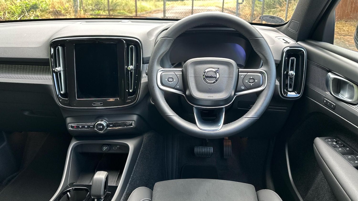 Used Volvo XC40 2025 for sale - 77040849: Photo 44