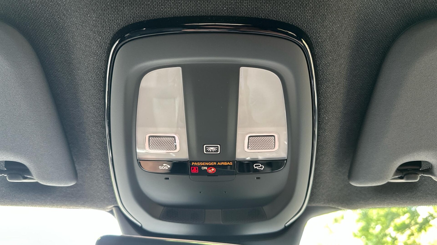 Used Volvo XC40 2025 for sale - 77040849: Photo 48