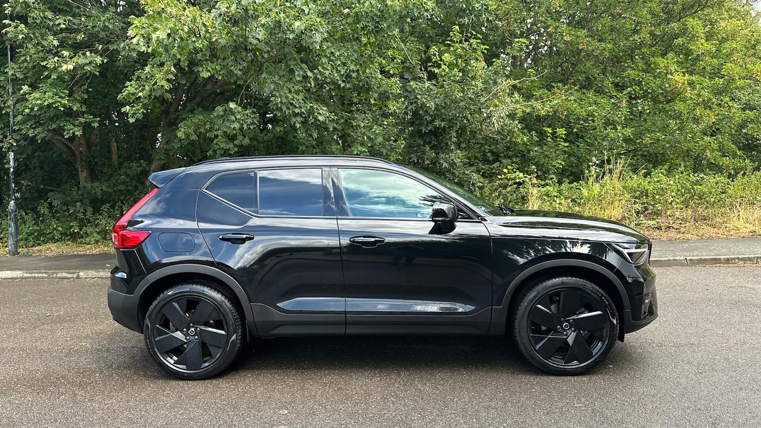 Used Volvo XC40 2025 for sale - 77040849: Photo 9