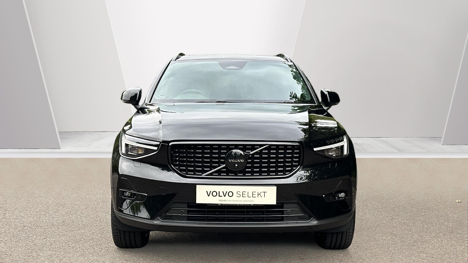 Used Volvo XC40 2025 for sale - 76336950: Photo 8