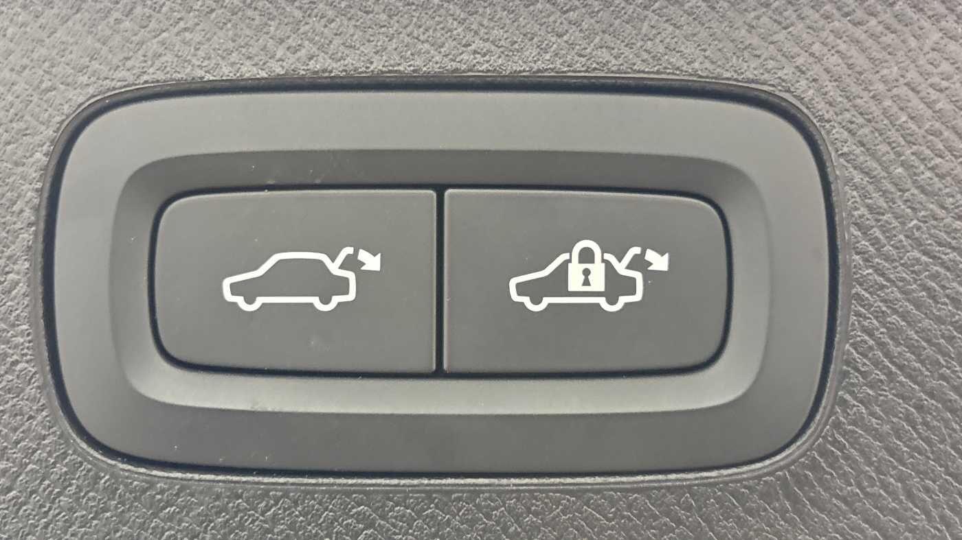 Used Volvo XC90 2025 for sale - 76765837: Photo 19