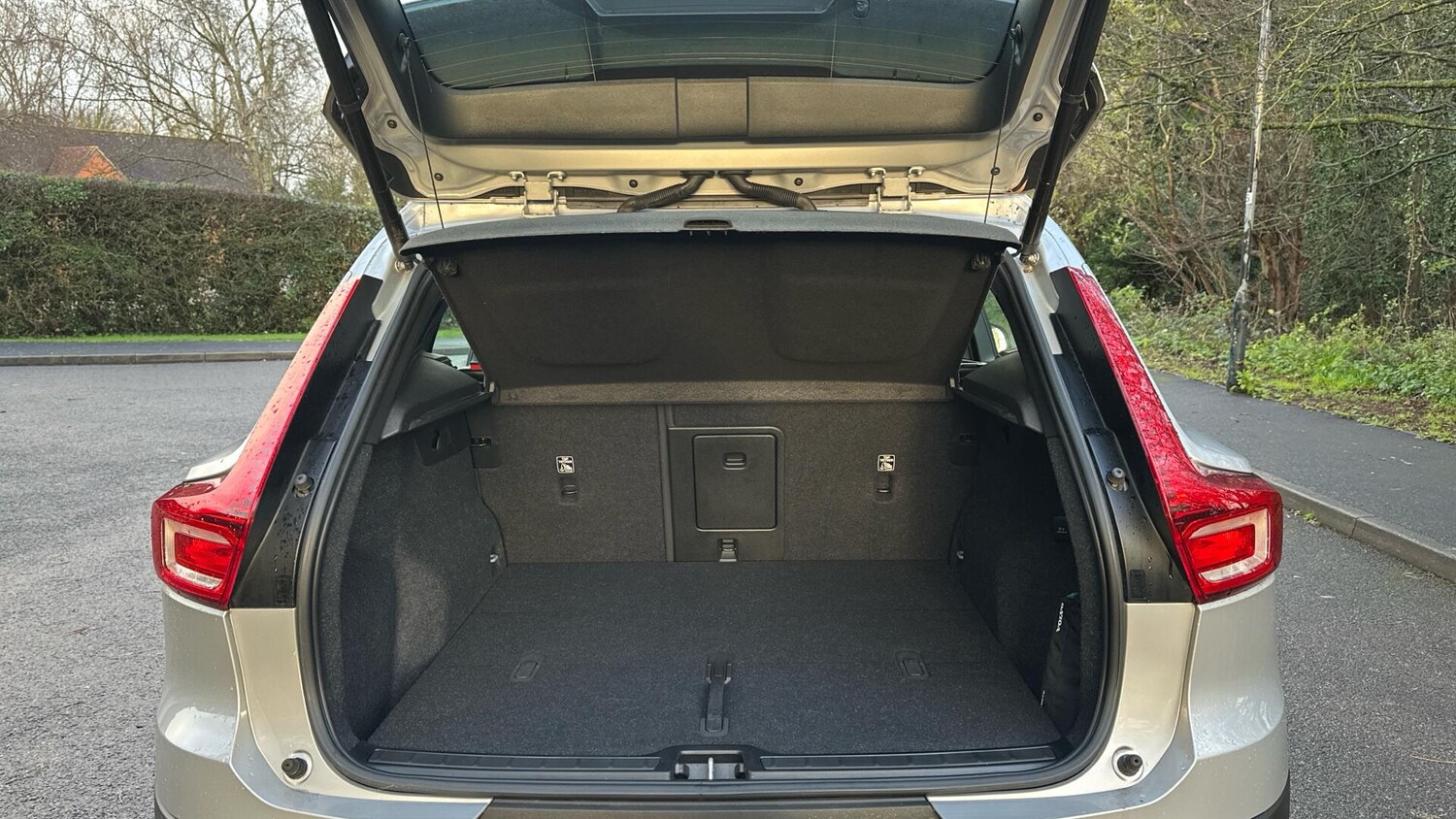 Used Volvo XC40 2022 for sale - 76432382: Photo 13