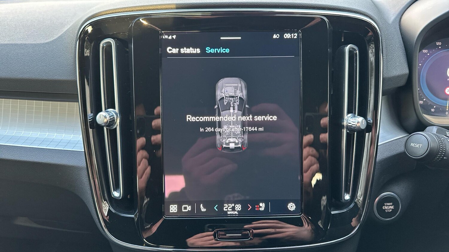 Used Volvo XC40 2022 for sale - 76432382: Photo 14